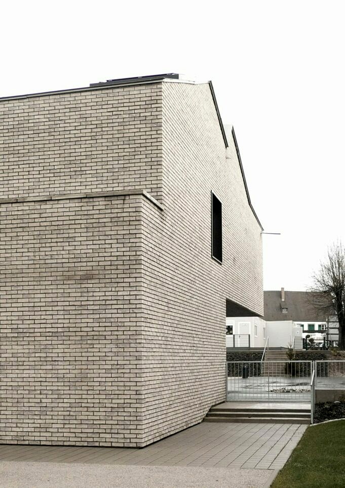 Benfeld Aristide Briand Primary School / Lionel Debs Architectures